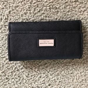 Tommy Hilfiger wallet